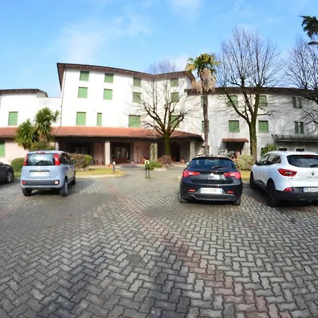 ホテル La Piccola Stazione