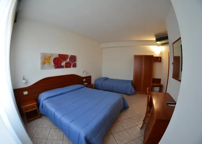 Hotel La Piccola Stazione 3*